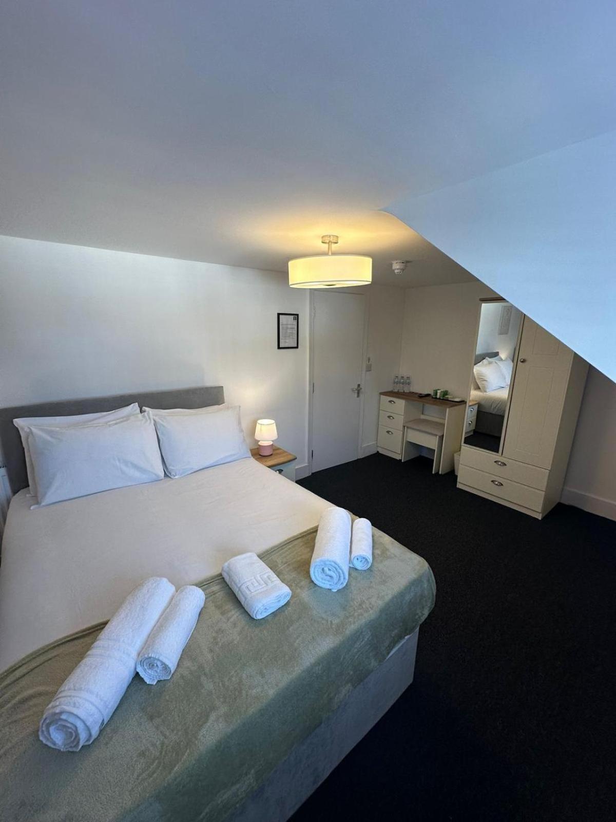 Cambridge Central Rooms - Tas Accommodations Exterior foto