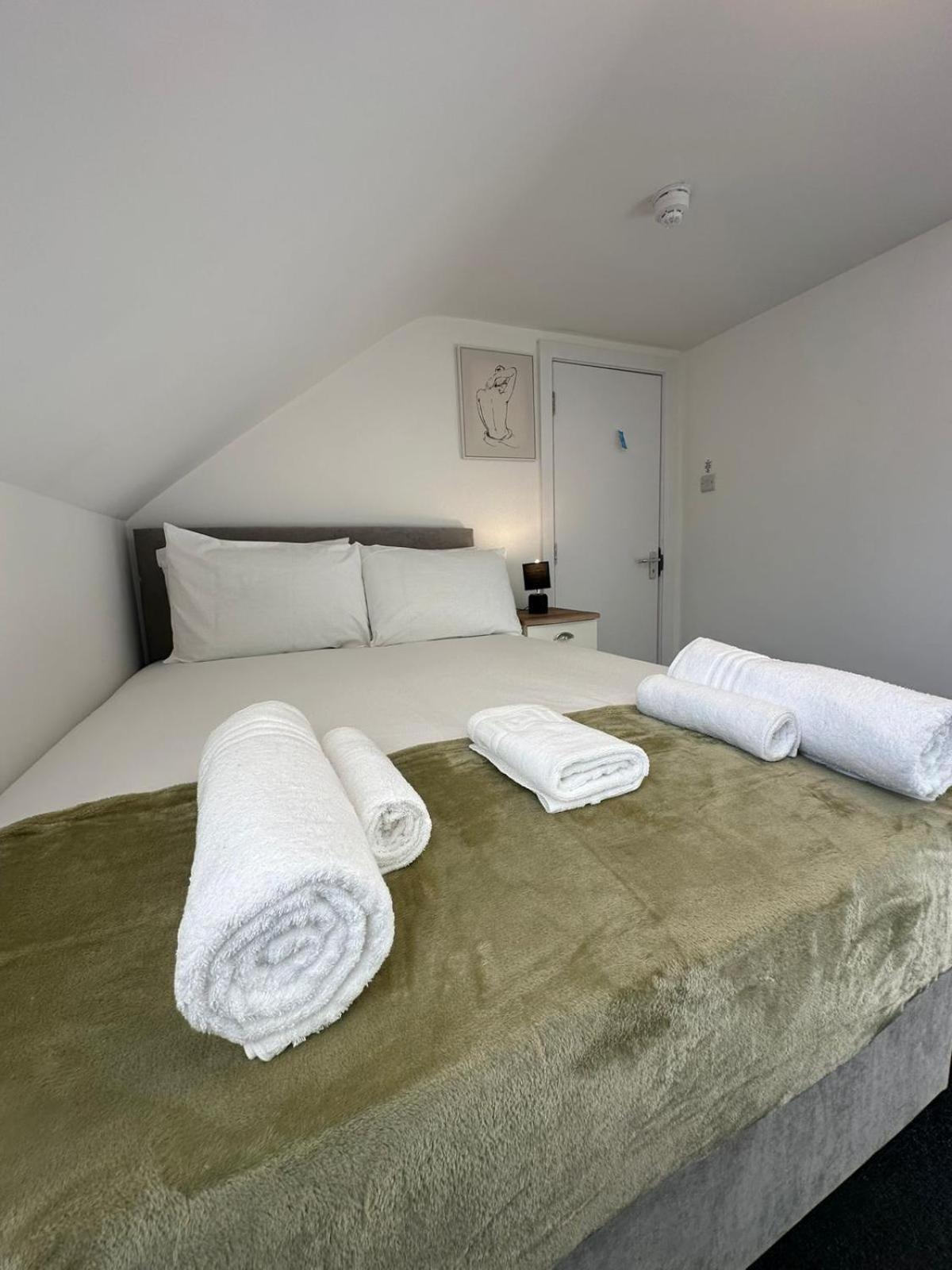 Cambridge Central Rooms - Tas Accommodations Exterior foto