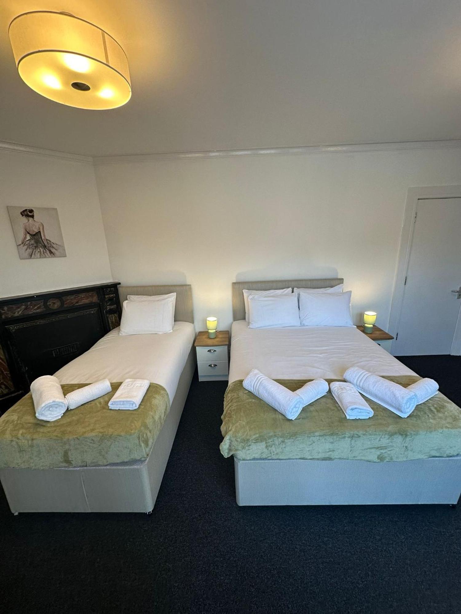 Cambridge Central Rooms - Tas Accommodations Exterior foto